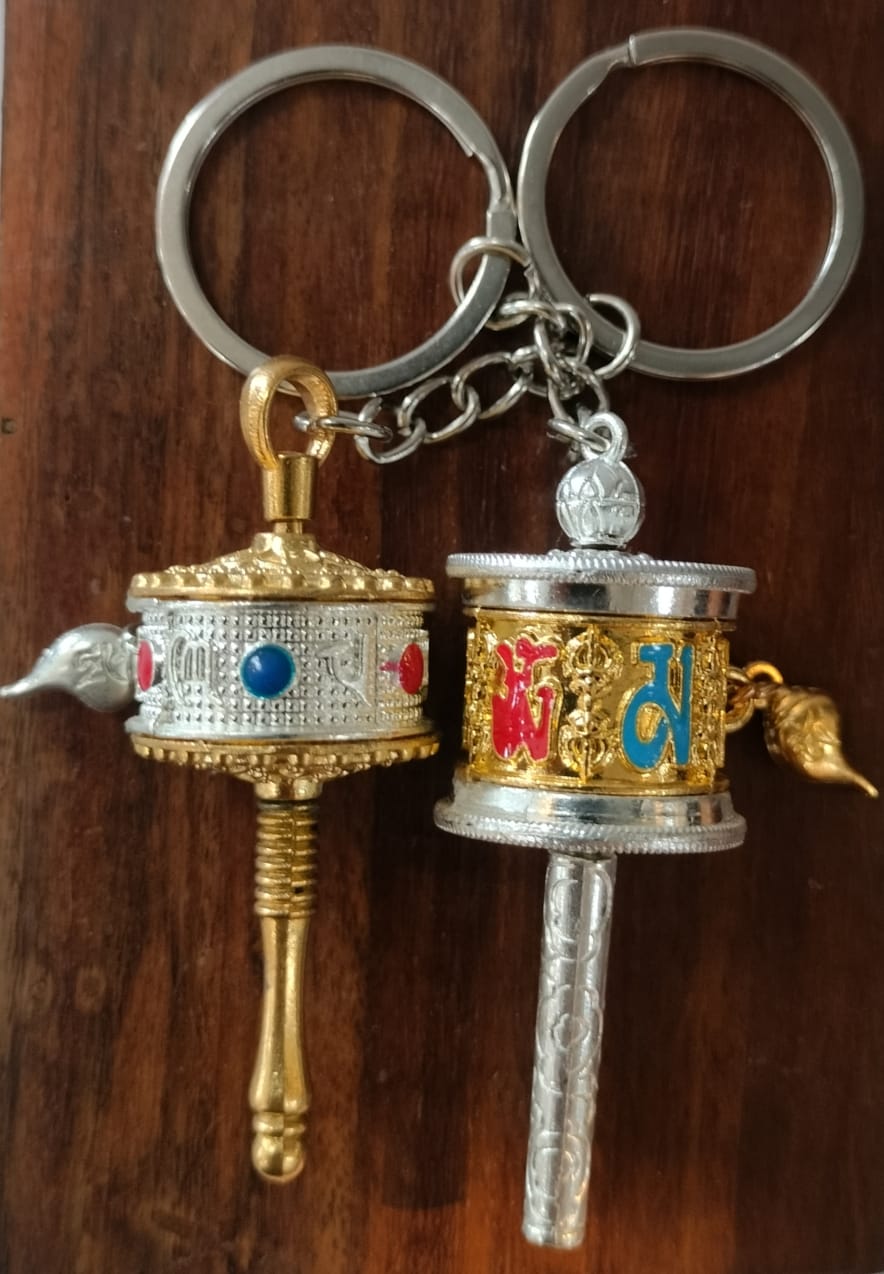 Tibetan Prayer Wheel Keychain – Om Mani Padme Hum Mantra