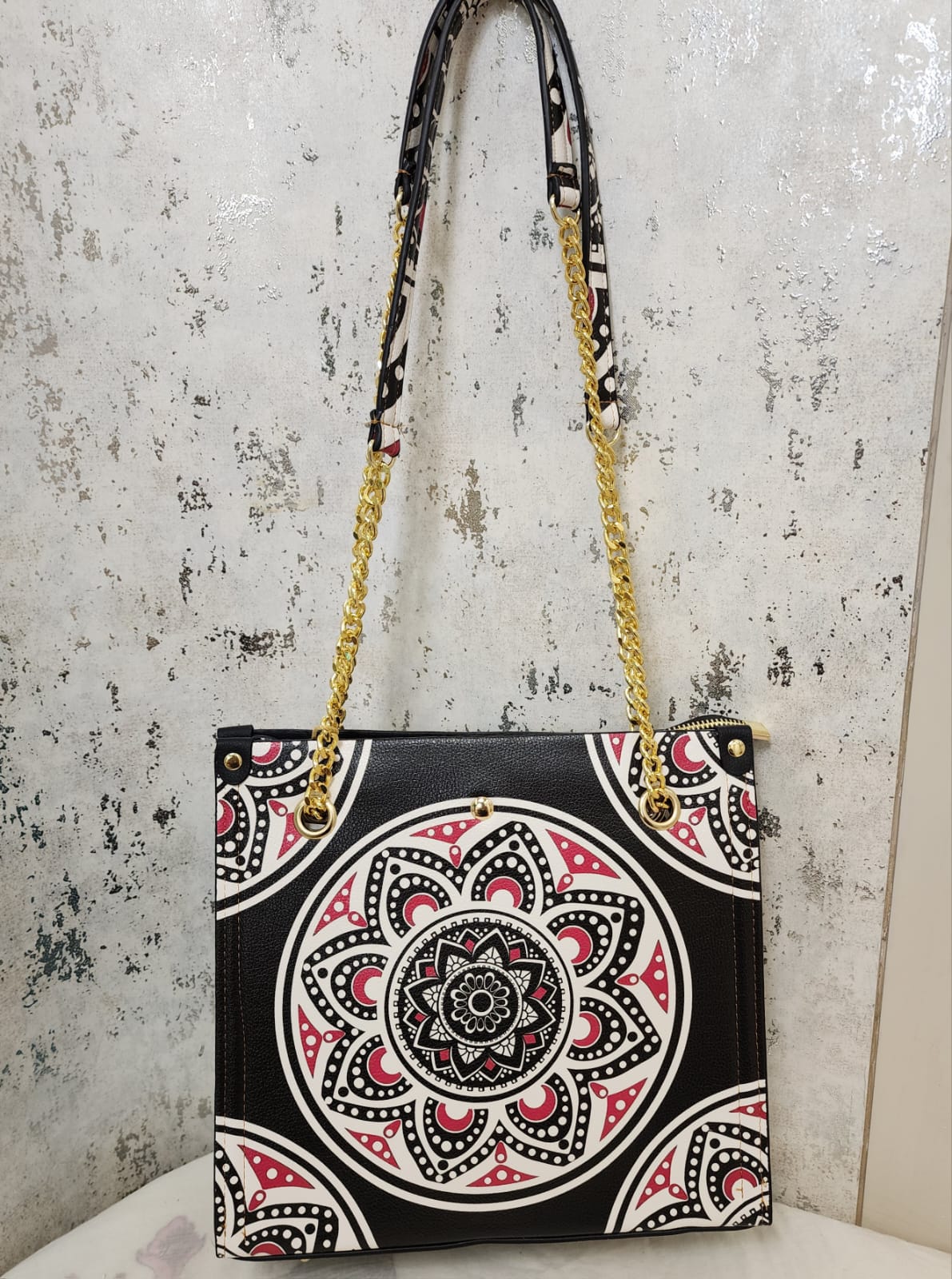 Mandala Art Tote Bag with Gold Chain Strap – Elegant & Ethnic Fusion